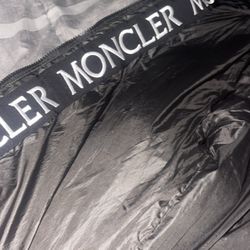 Medium Moncler Puffer Jacket/ Coat
