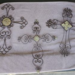 22x18 Cross set decor 