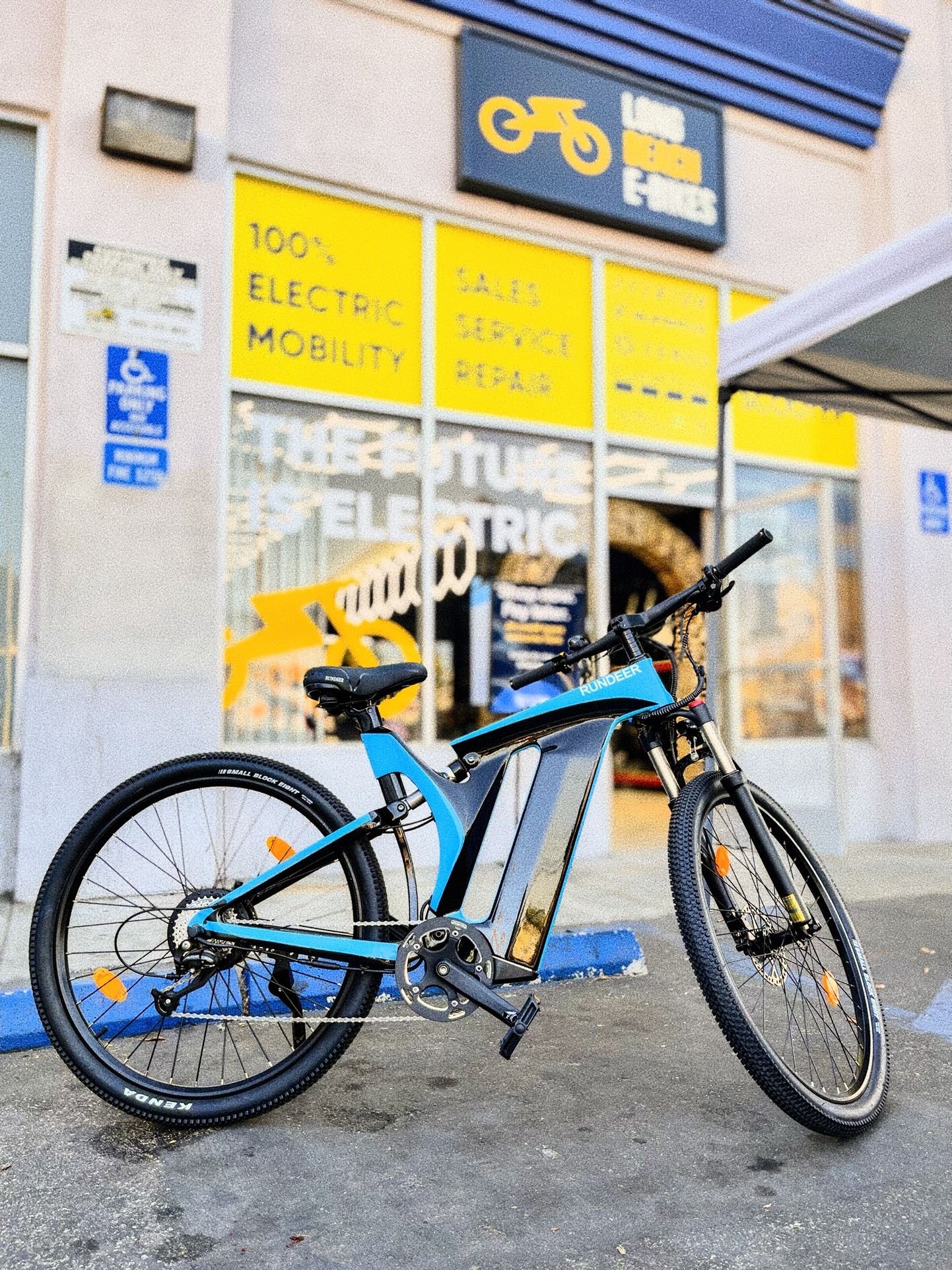 New Rundeer Carbon Fiber Electric Bike Easy Financing Available