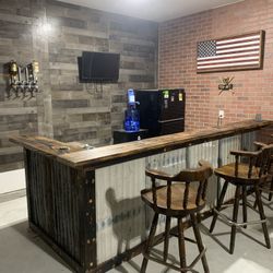 Bar With Bar Stools  