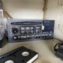 chevy silverado 2000 1500 Radio