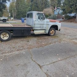 1967 Ford Flatbed 