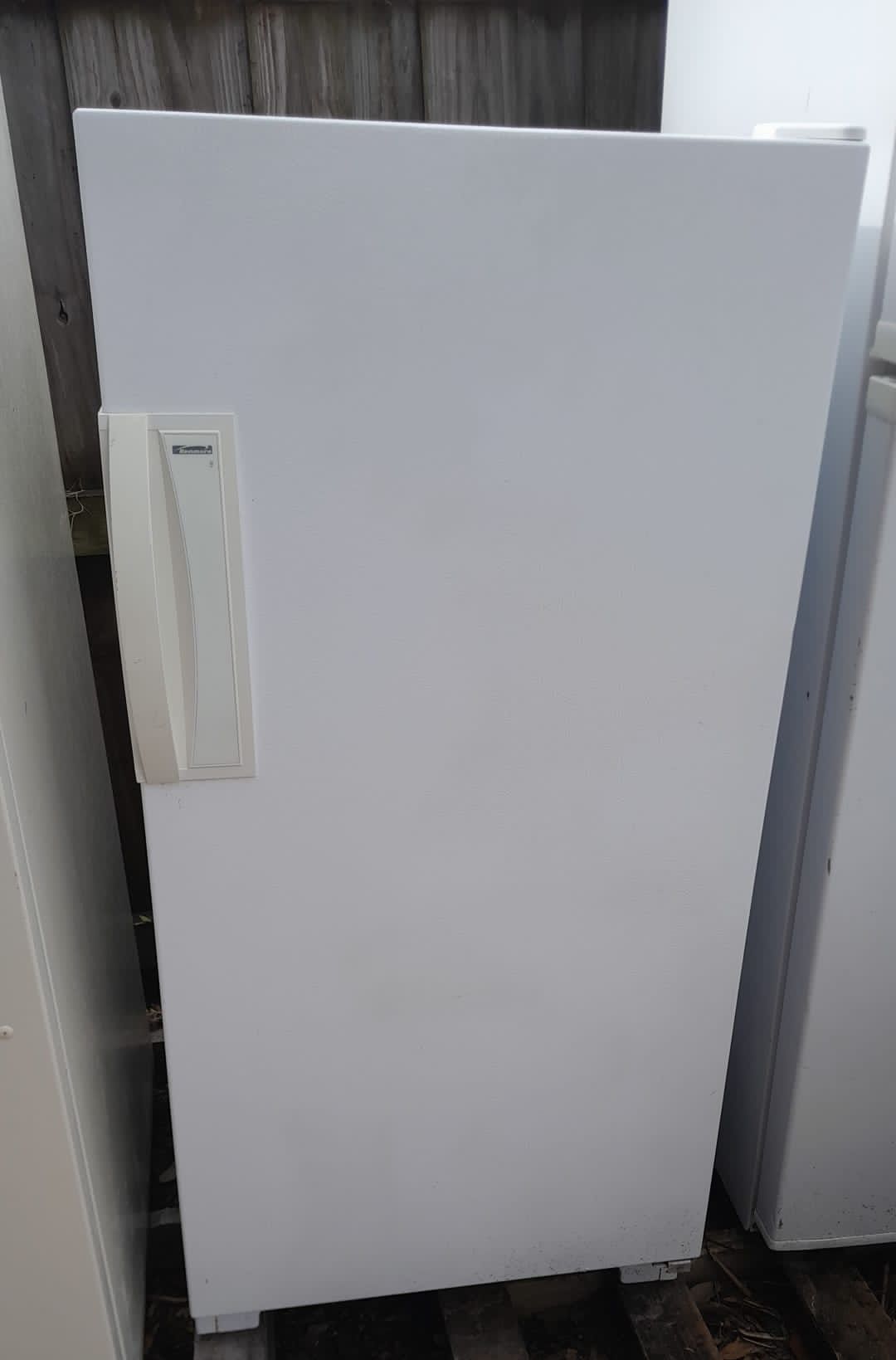 Kenmore Frezzer/ Working Perfect / One Month Warranty for Sale in Tampa