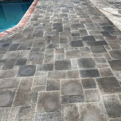 Grama Artificial///pavers///rook///more