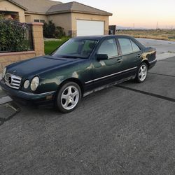 1996 Mercedes-Benz E-Class