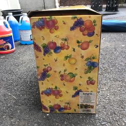 New 4 Sango Sangria Cannister Set