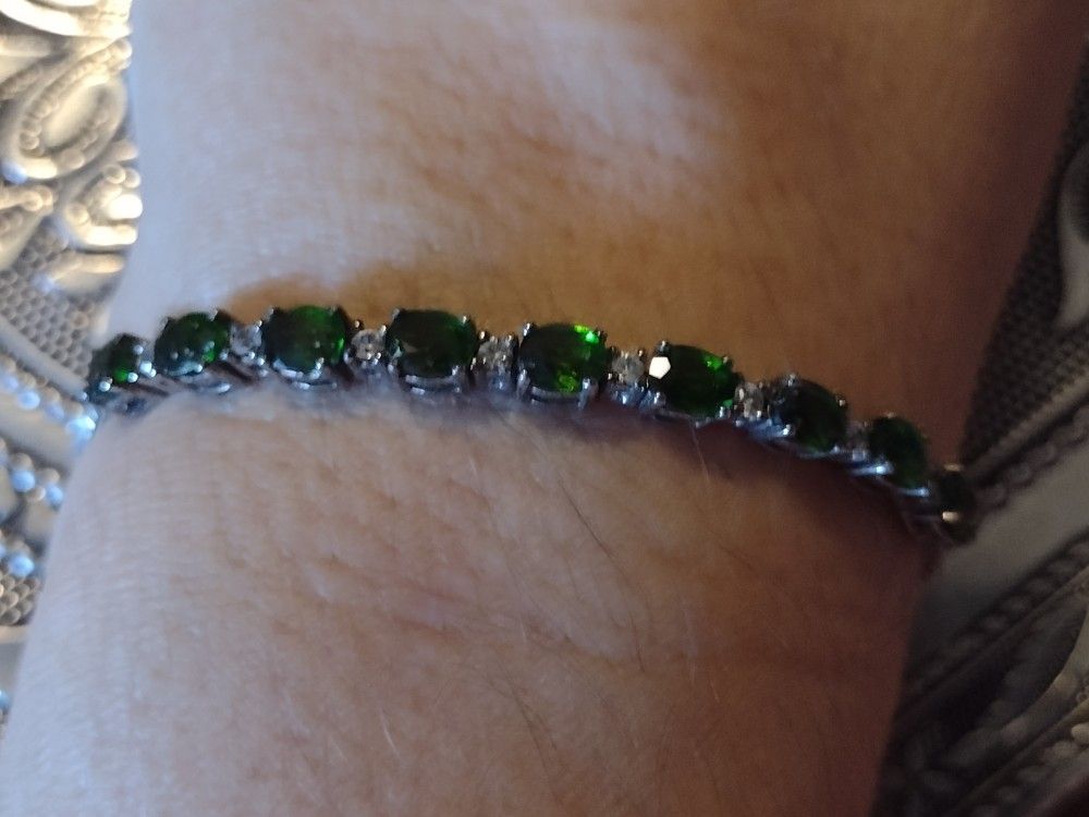 Chromium Diopside (Russian Emerald) Bracelet Set In Sterling Silver