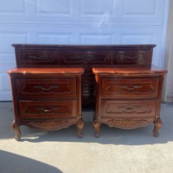Dresser Set
