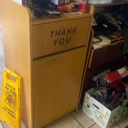 Restaurant Trash Bin