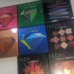 Huda Beauty Obsession Pallettes 