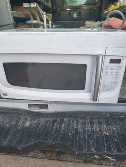 Kitchen microwave