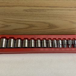 Snap On 13 Pc 1/2" Drive 6 Point SAE Flank Drive Shallow Socket Set (3/8 to 1 1/8") 