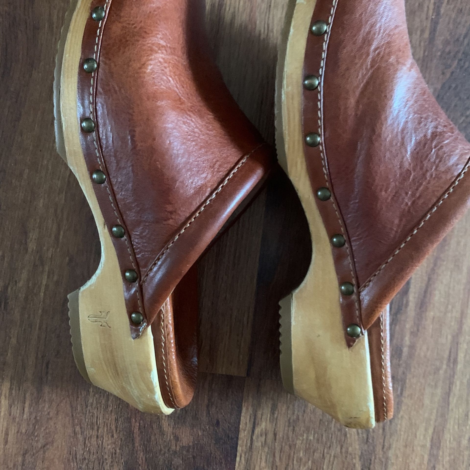 Women’s Shoes Frye Clora Space Campus Clog Size 8m