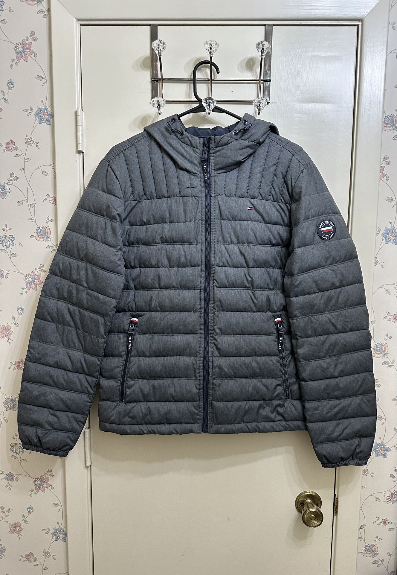 Mens Tommy Hilfiger Puffer Jacket Size Small