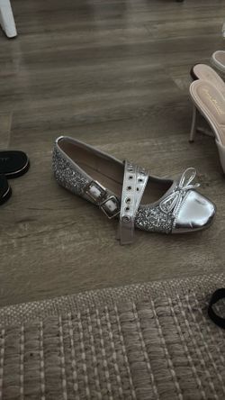 Silver flat size 8