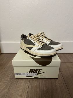 Travis Scott Reverse Mocha, Used