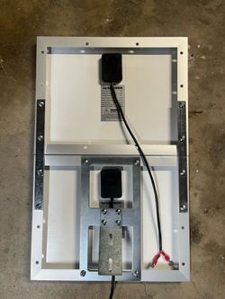 Gate Solar Panel