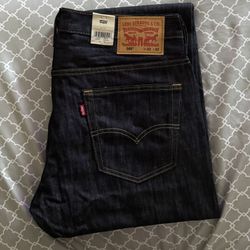 BRANDNEW LEVIS 569 size 33x32