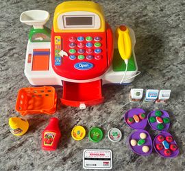 Cash register toy
