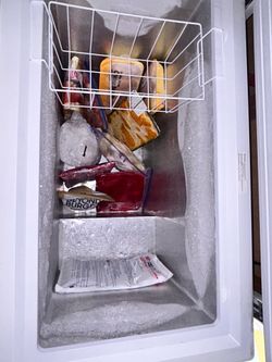 Hotpoint deep freezer
