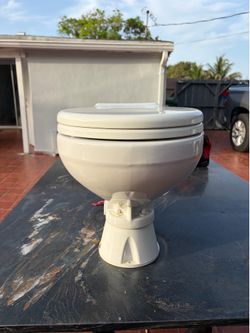 Marine Electric Toilet