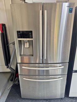 Samsung 4-door French door refrigerator