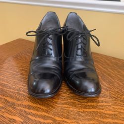 Charles David Ladies Shoes 