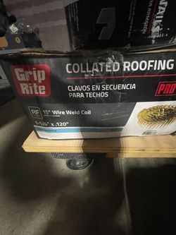 Roofing nails