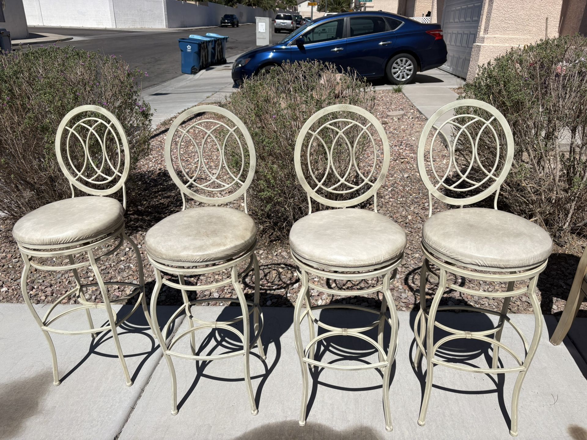 Bar Stools 
