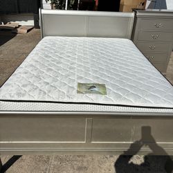 Bed Frame Colchón Box Spring Queen Size Y Cajonera 5 Gavetas 