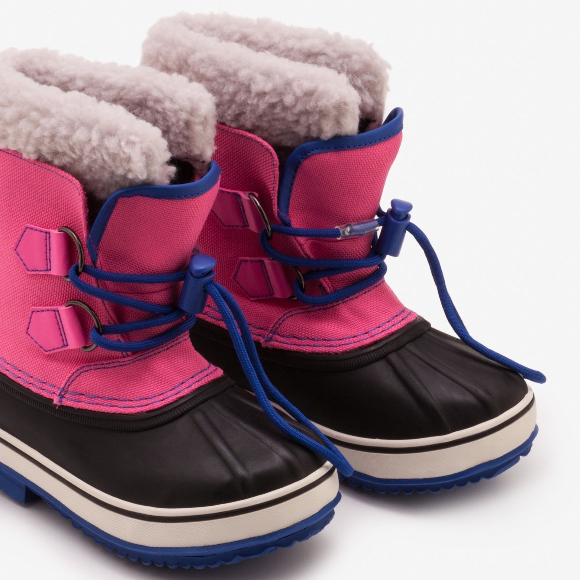 I need Kids snow boots