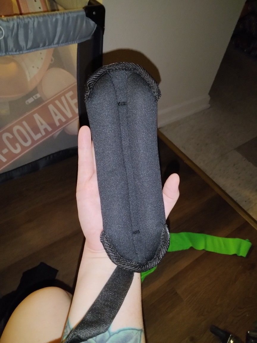 Two Sizes Of Leg Weights