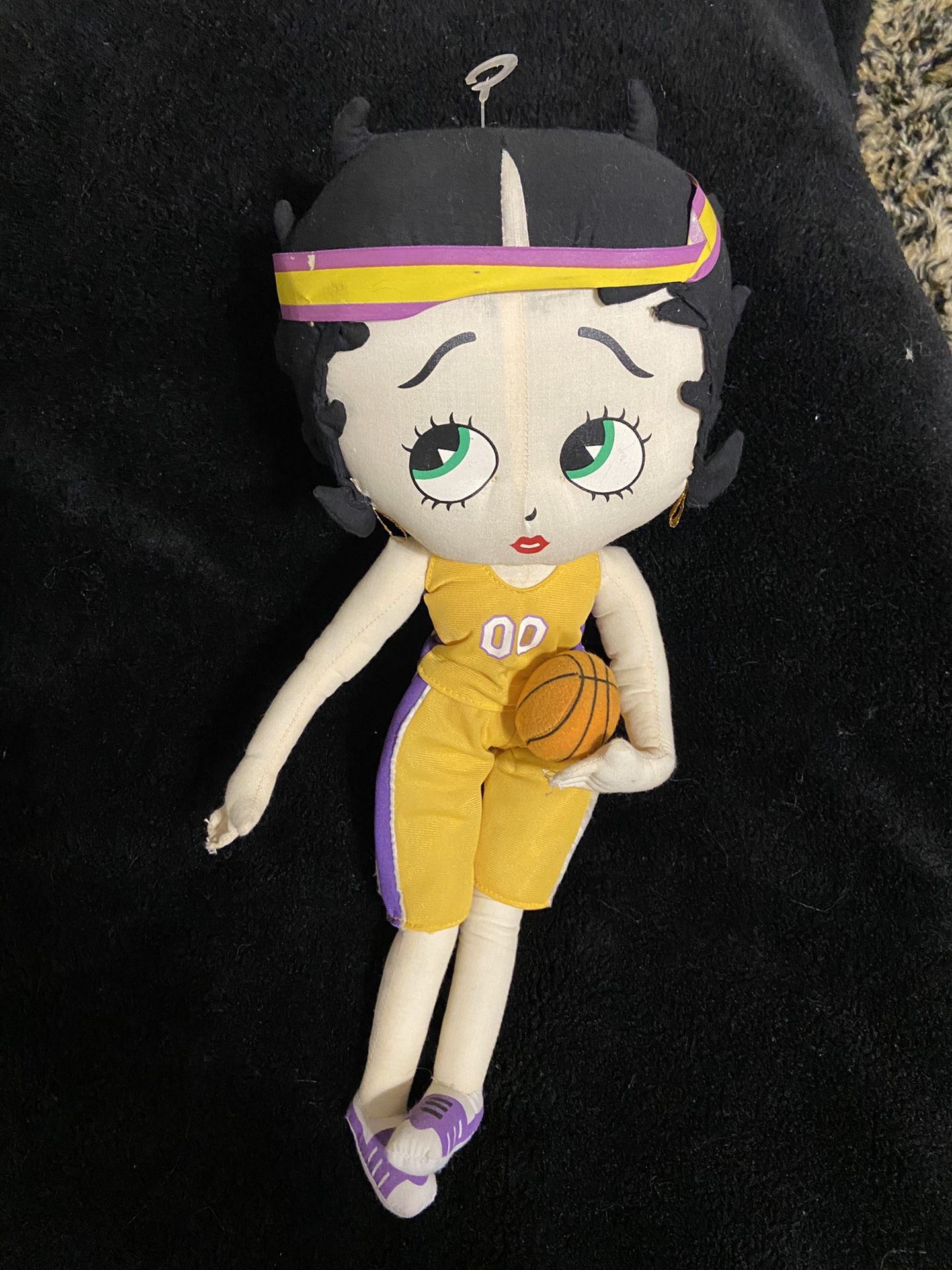 La Lakers Betty boo plush doll player 00