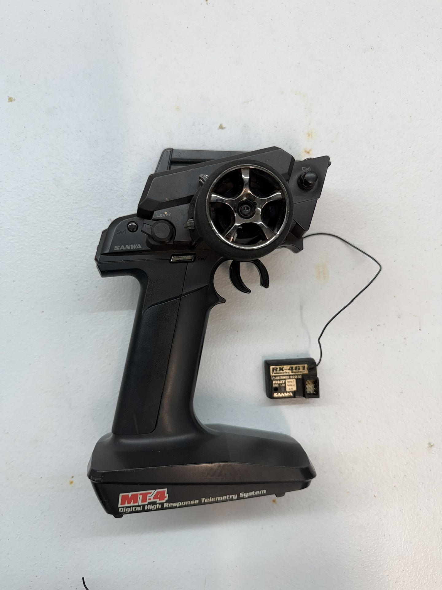 Sanwa MT4 Radio With 3 Channel Receiver