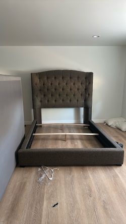 Queen size bed frame and box spring