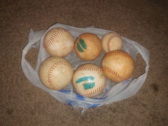 Baseball ball lot