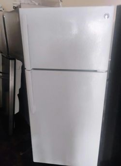 Top Mount Refrigerator White
