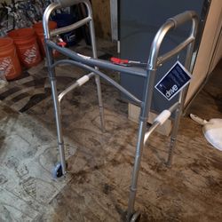 Drive 2 Wheel  Walker, New