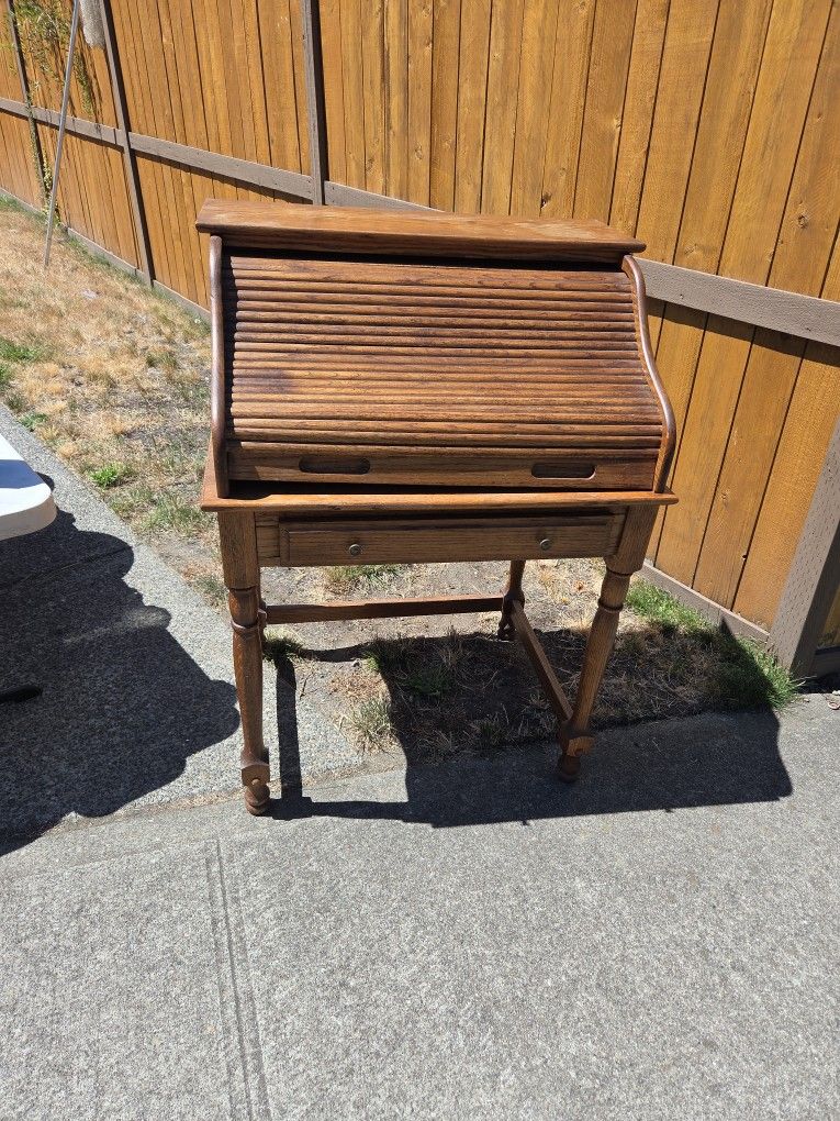 Rolltop Desk