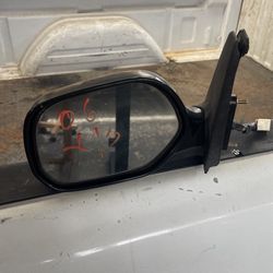 2004-2006 Scion Xb Driver Side Mirror