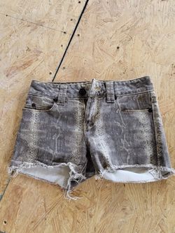 Jean Shorts Snakeprint