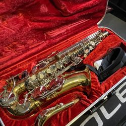 Saxophone (Armstrong)