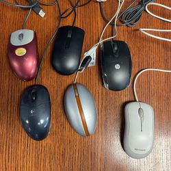Wired computer usb mouse  Price per each Microsoft, Dell, HP and other brands  Black HP is sold