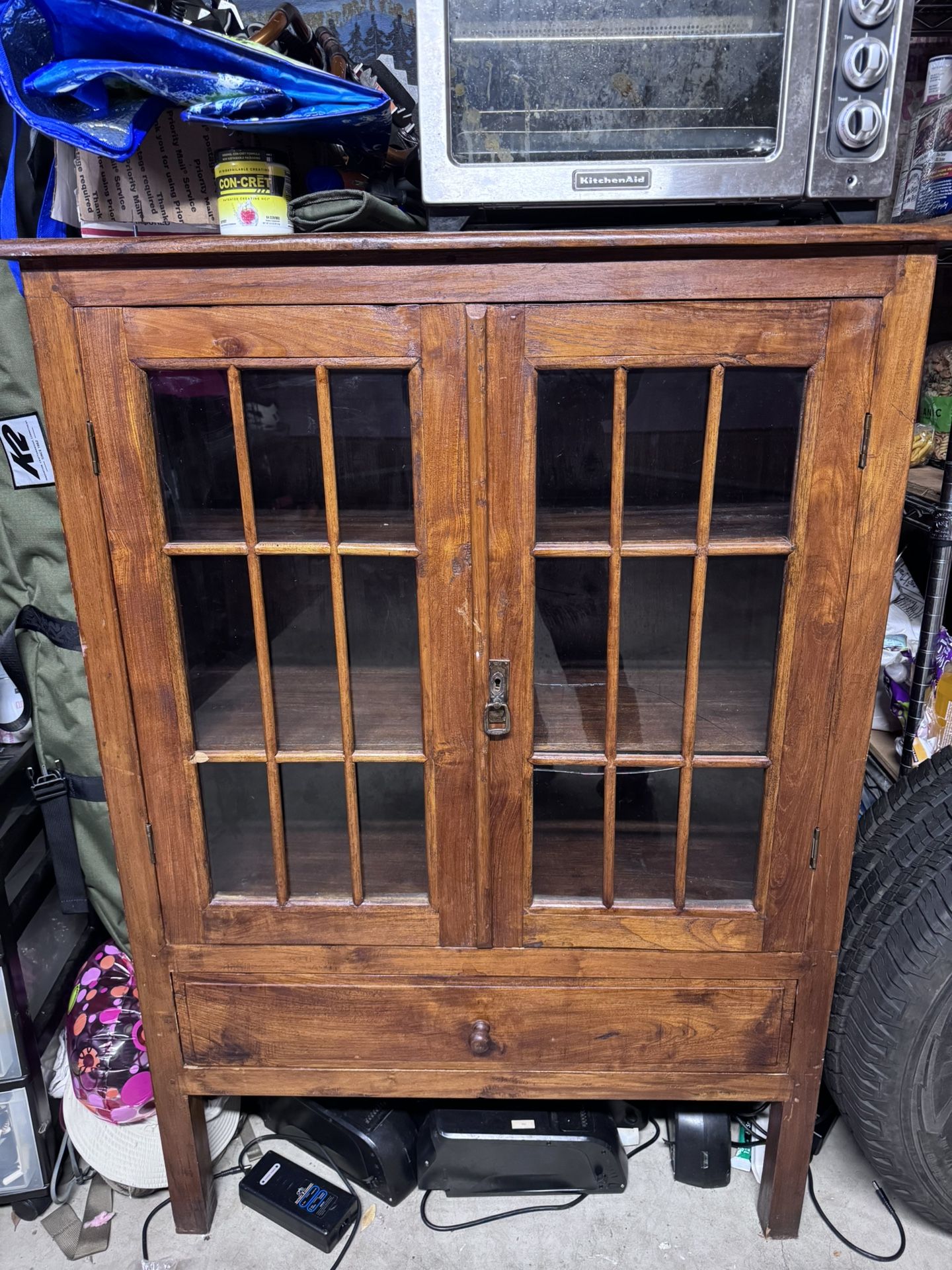 Antique Colonnade Hutch With Glass Panels