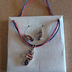Avon Patriotic Flip Flop gift set