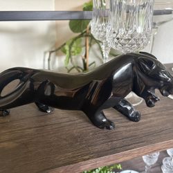 MCM Jaguar Onyx Figure 