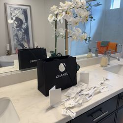 2025 Chanel Shopping Bag & Gift Wrap