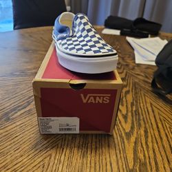 Brand New Kids Vans 