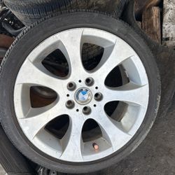 3 Series 18 Inch Rims With Tire (4)