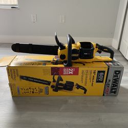 DEWALT FLEXVOLT 16” CHAINSAW ( No Battery No Charger )